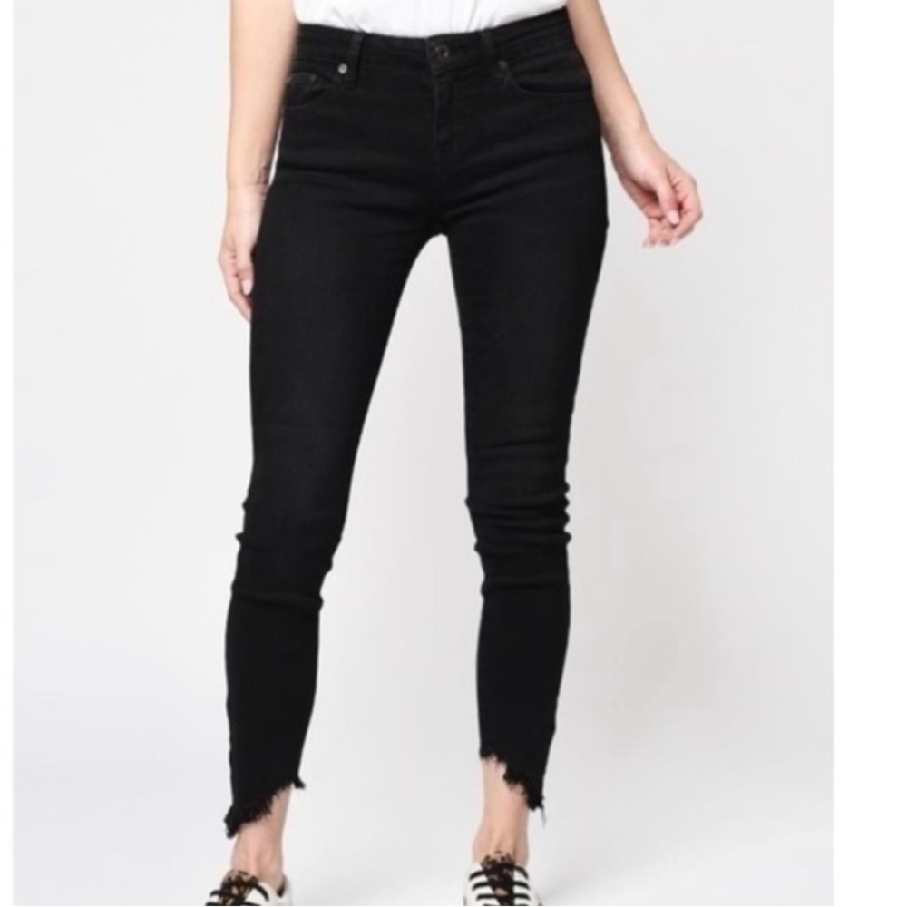 Pistola‎ Audrey Mid Rise Black Raw Hem Jeans size 27